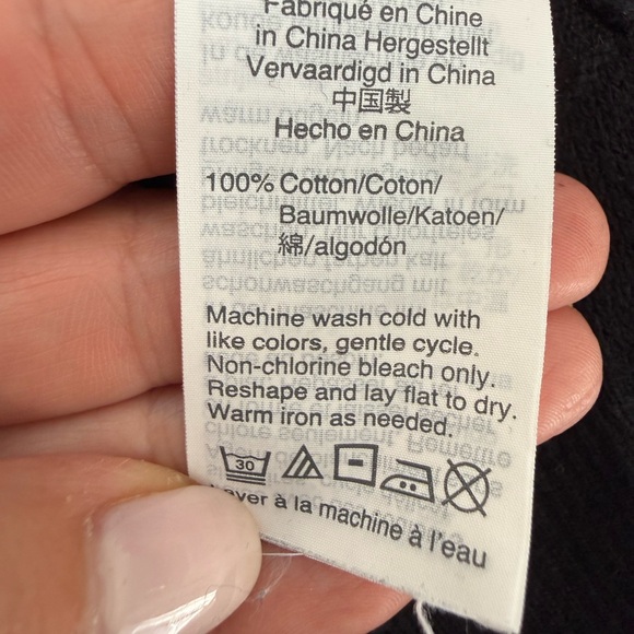 Classic Black V-Neck Sweater - Picture 4 of 7